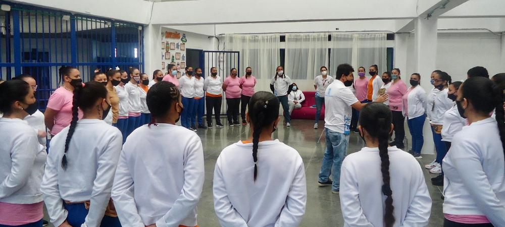 En Medellín, 1.300 mujeres privadas de la libertad recibieron atención psicosocial y actividades sobre convivencia y derechos humanos