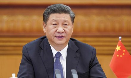 Esperamos que nuestras relaciones se hagan día a día más fuertes y sólidas, dijo Duque al Presidente chino Xi Jinping