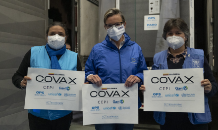 Colombia recibe segundo envío de 912.00 vacunas anti COVID-19 a través del mecanismo COVAX