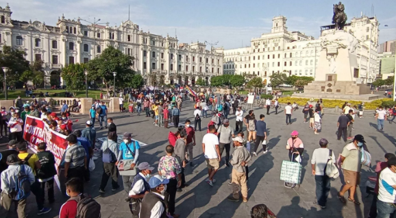 Perú comenzó la campaña hacia la segunda vuelta electoral