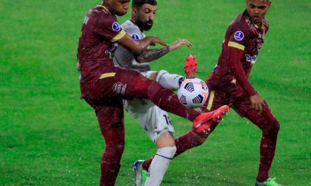 Deportes Tolima no pudo ante Talleres y se alejó del objetivo en la Copa Sudamericana