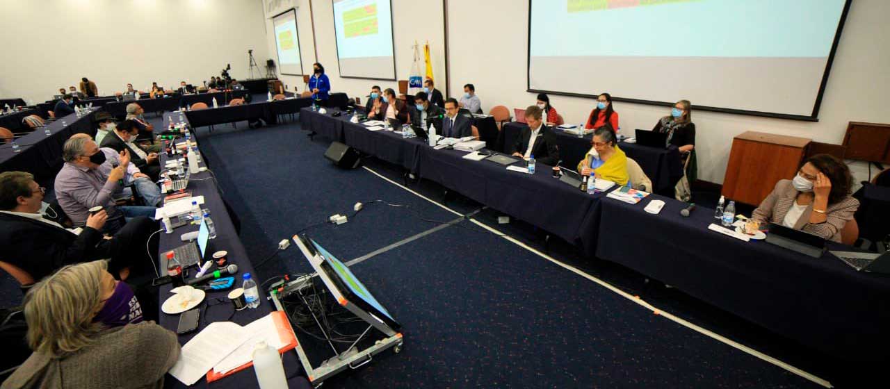 En distintas regiones del país, los ministros continúan esta semana las mesas de escucha activa en el marco de la Agenda sobre lo Fundamental y el Pacto Colombia con las Juventudes