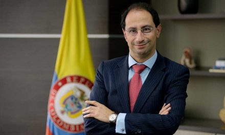 Presidente Duque designa a José Manuel Restrepo como nuevo Ministro de Hacienda y Crédito Público