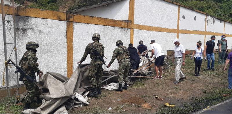 Ejército Nacional ha removido más de 10 toneladas de escombros en vías de Cali [VIDEO]