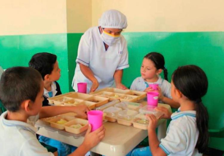 En segundo debate, plenaria del Senado aprobó proyecto de ley que garantiza la alimentación escolar durante todo el año