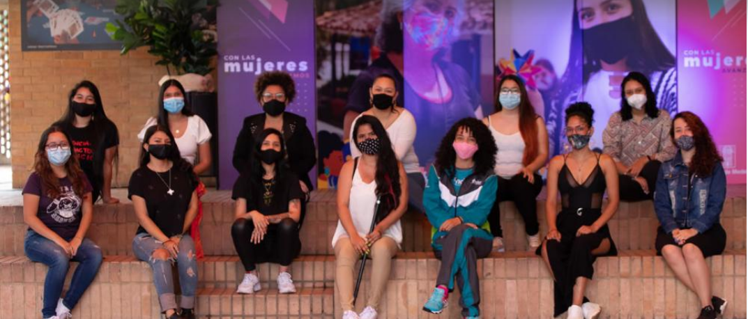 En Medellín, las jóvenes son ¡Una revolución de talentos!