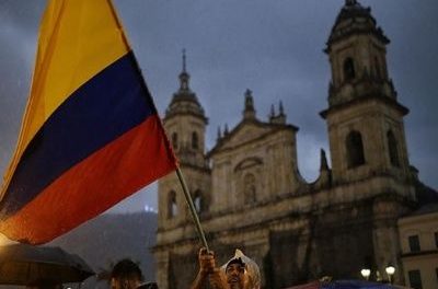 La Federación Colombiana de Lonjas de Propiedad Raíz celebra la iniciación de los diálogos entre la ciudadanía y el gobierno nacional