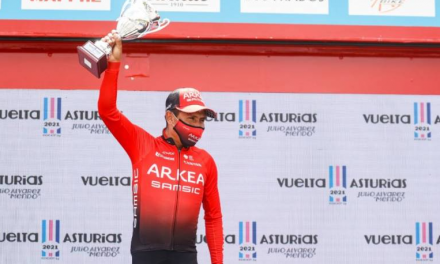 ¡Apoteósico! Nairo Quintana logró otro título en Europa al ganar la Vuelta a Asturias