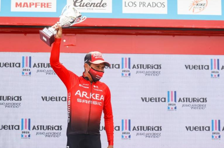 ¡Apoteósico! Nairo Quintana logró otro título en Europa al ganar la Vuelta a Asturias