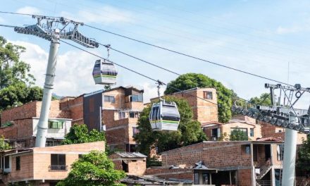 Alcalde de Medellín inaugura el Metrocable de Picacho