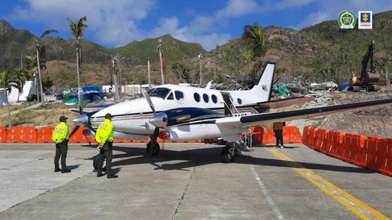 Fiscalía afectó con medidas cautelares la aeronave que aterrizó en Providencia con cerca de media tonelada de cocaína