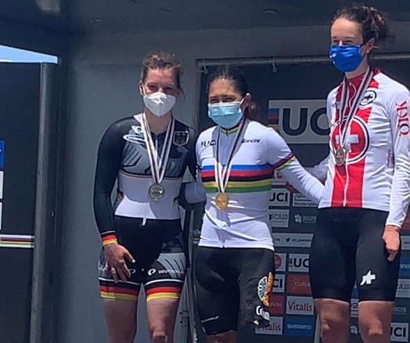 Ejemplo de superación: Carolina Munévar se adjudicó el título mundial CRI de Paracycling en Portugal