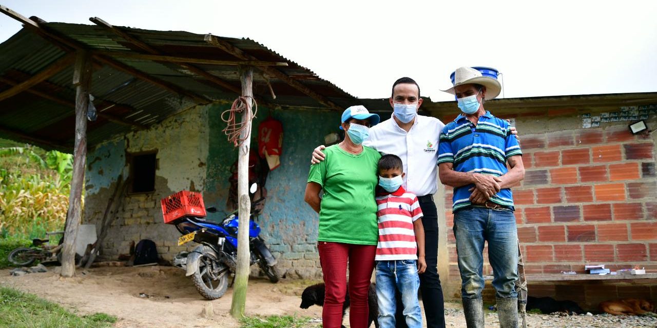Cerca de 700 familias que viven en zona rural de La Paz ya cuentan con gas natural