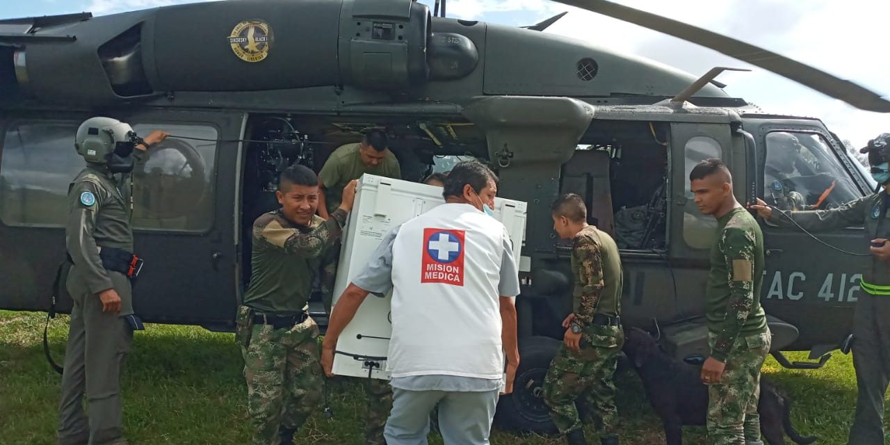Fuerza Aérea Colombiana transportó insumos para el Hospital de La Macarena, Meta
