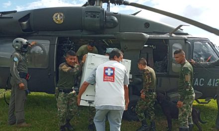 Fuerza Aérea Colombiana transportó insumos para el Hospital de La Macarena, Meta