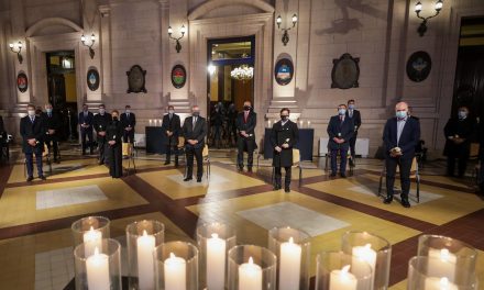 Presidente encabezó un homenaje a los fallecidos por el Covid-19 en Argentina