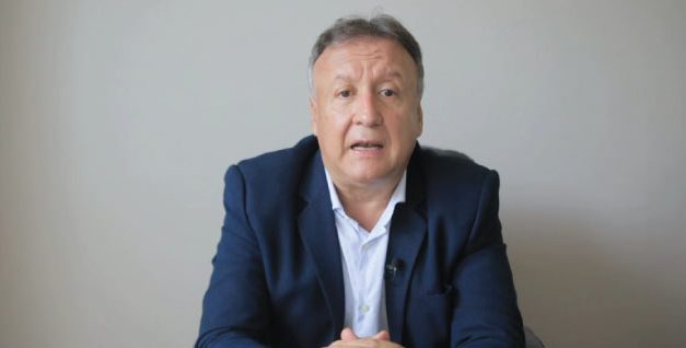 Ministerio de Salud pide a los colombianos no creer en las noticias falsas sobre la eficacia de las vacunas