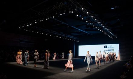 Pasarela inaugural “Mira de Nuevo” de Diego Guarnizo de COLOMBIATEX + COLOMBIAMODA 2021