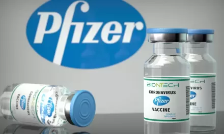 Nuevo lote de Pfizer llegó a Colombia para segundas dosis