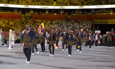 En la ceremonia de apertura de los juegos olímpicos Colombia luce el sombrero vueltiao