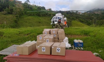 Ejército transporta 40 toneladas de ayuda humanitaria a Ituango, Antioquia