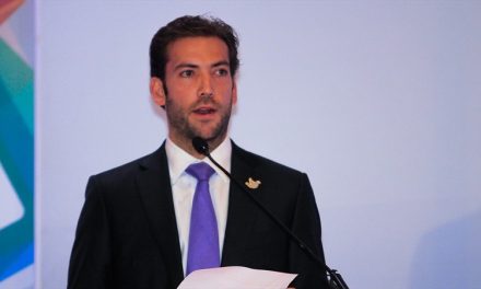 Martín Santos desmiente que Gaviria es candidato de su padre el expresidente Juan M. Santos