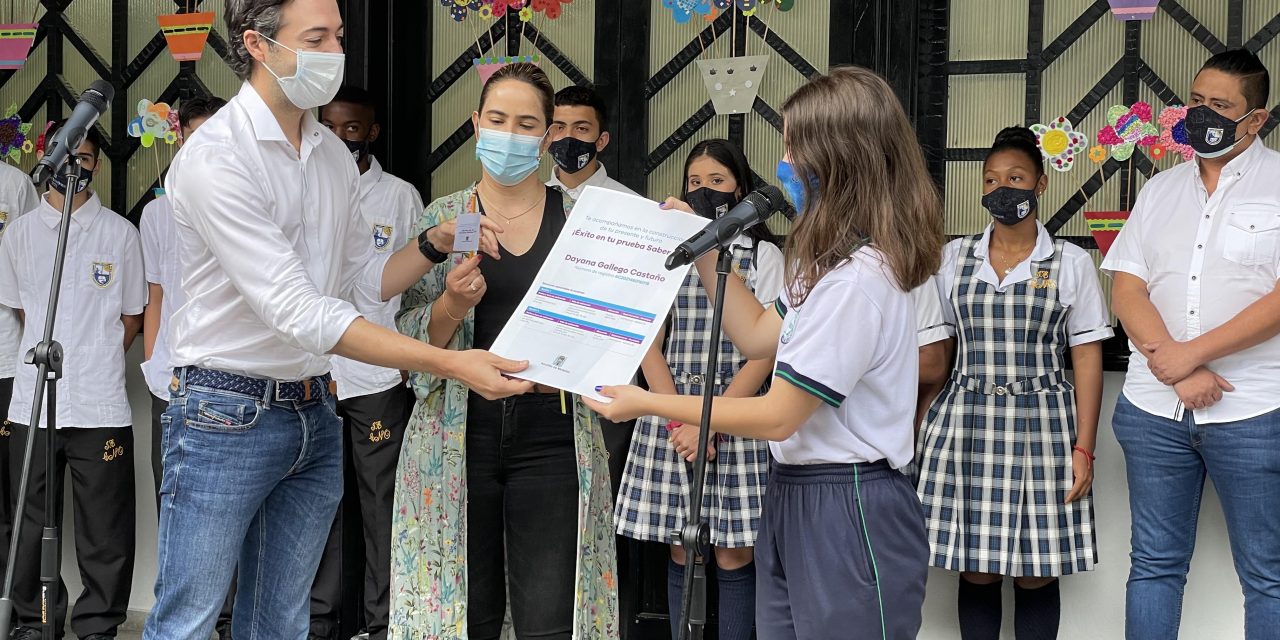 Alcaldía de Medellín asumió el 100 % del valor de las Pruebas Saber 11 de más de 17.000 estudiantes de colegios oficiales