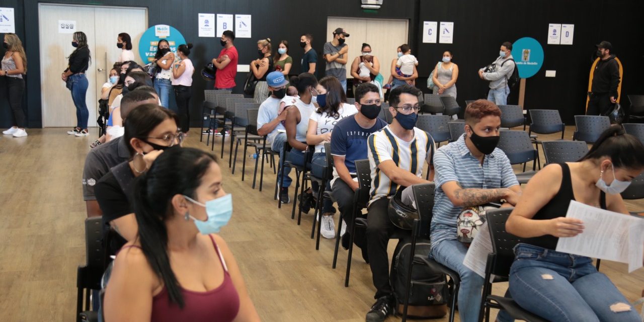 Medellín superó el millón de personas vacunadas contra la covid-19 con esquema completo