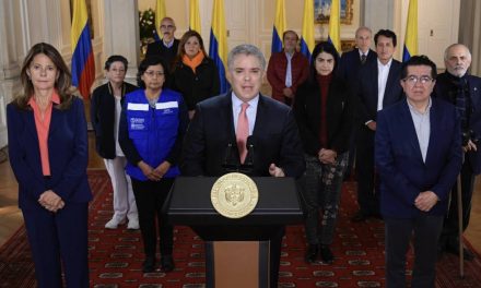 Gobierno y organizaciones sindicales logran negociación colectiva que beneficia a 1 millón 275 mil servidores públicos