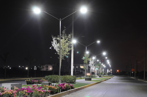 Medellín: con el reemplazo de 150.000 luminarias por bombillas led, la ciudad modernizará el alumbrado público