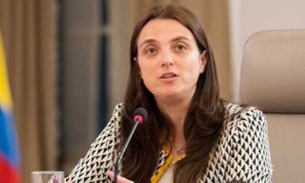 Procuraduría investigará a la ministra de las TIC, Karen Abudinen, por el escándalo de Centros Poblados