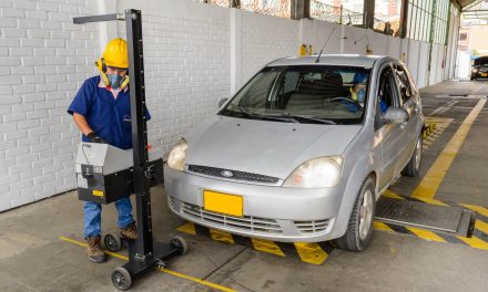 Propietarios de vehículos eléctricos tendrán descuento del 30% en la revisión técnico-mecánica