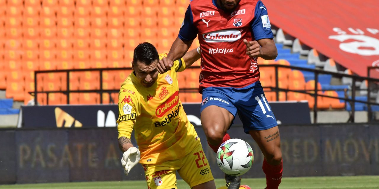 De mal en peor: Independiente Medellín no pudo ante Santa Fe como local y sigue en deuda en la Liga