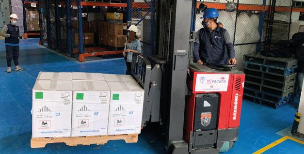 Siguen llegando vacunas contra el COVID-19: Colombia recibió este miércoles 339.300 dosis de vacunas de Pfizer