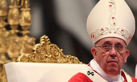 ¿Conspiración en el Vaticano? Papa Francisco afirmó que algunos lo «querían muerto»