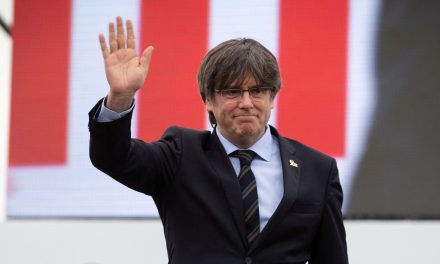 Detienen en Italia a Carles Puigdemont, líder independentista de Cataluña: España pidió su extradición