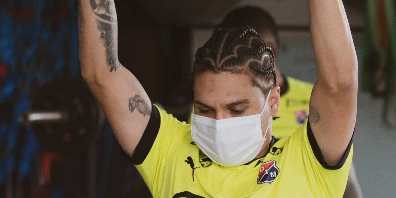 Juan Fernando Quintero, la novedad en los entrenamientos del Independiente Medellín en la era de Julio Comesaña