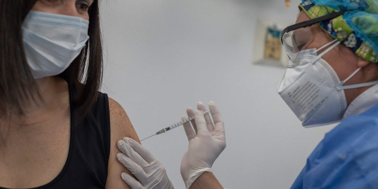 MinSalud confirma la llegada de 12.7 millones de vacunas COVID-19 durante septiembre: Este es el cronograma