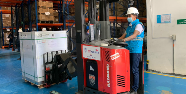 Más vacunas: Llegaron a Colombia más de 2 millones de dosis contra el COVID-19 de Sinovac, a través de COVAX