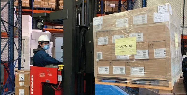 No cesa arribo de vacunas a Colombia: Nuevo lote, con más de un millón de dosis de AstraZeneca, ya está en Bogotá
