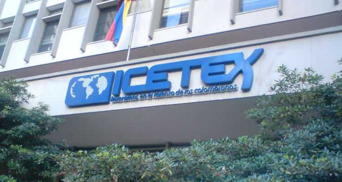 Usuarios de ICETEX reportados en centrales de riesgo y que se pongan al día, saldrán del reporte negativo