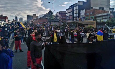 Inician jornadas de protestas del sector comercial San Victorino, en contra de la administración de la alcaldesa de Bogotá, Claudia López