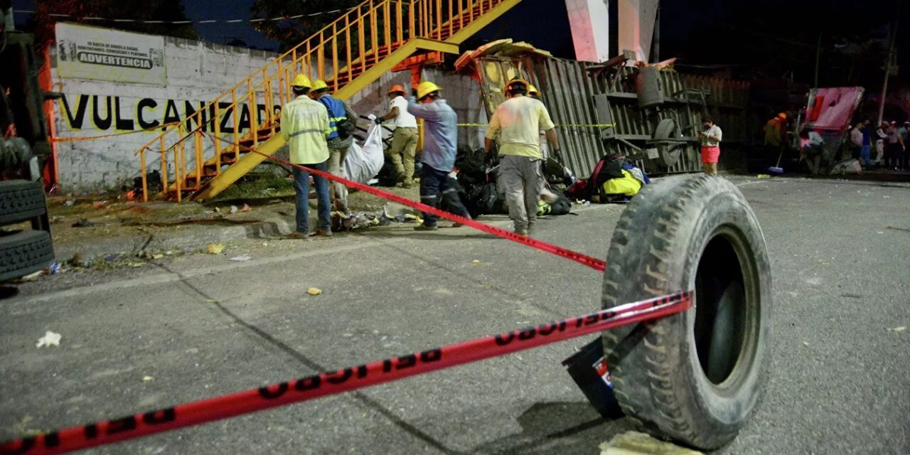 Tragedia en México: Más de 50 migrantes perdieron en accidente de un tráiler en frontera con Guatemala
