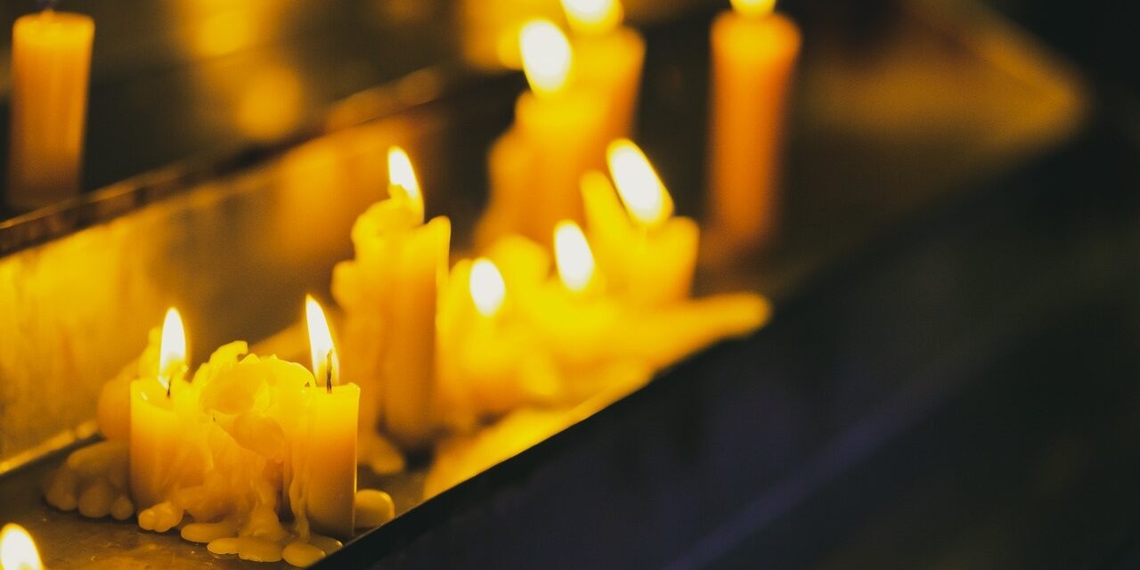 La Navidad, más que regalos y luces, es un momento de unión y reflexión que se celebra en todo el mundo de maneras únicas