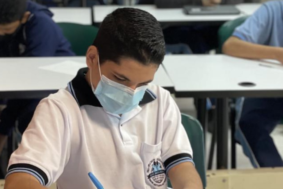 Más de 340.000 estudiantes retornaron a las aulas durante la primera semana del calendario escolar en Medellín