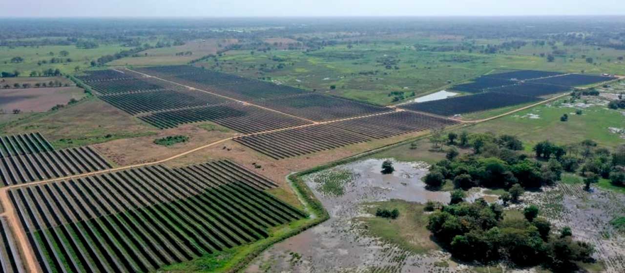 Entregan planta solar de ‘La Sierpe’, en Sucre, que evitará emisión de 18.000 toneladas de CO2 cada año