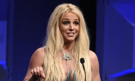 Britney Spears firmó contrato de 15 millones de dólares para escribir sus memorias: ¿De qué hablará?