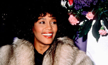 A una década de la muerte de Whitney Houston: La cantante, vigente en el corazón de sus fans
