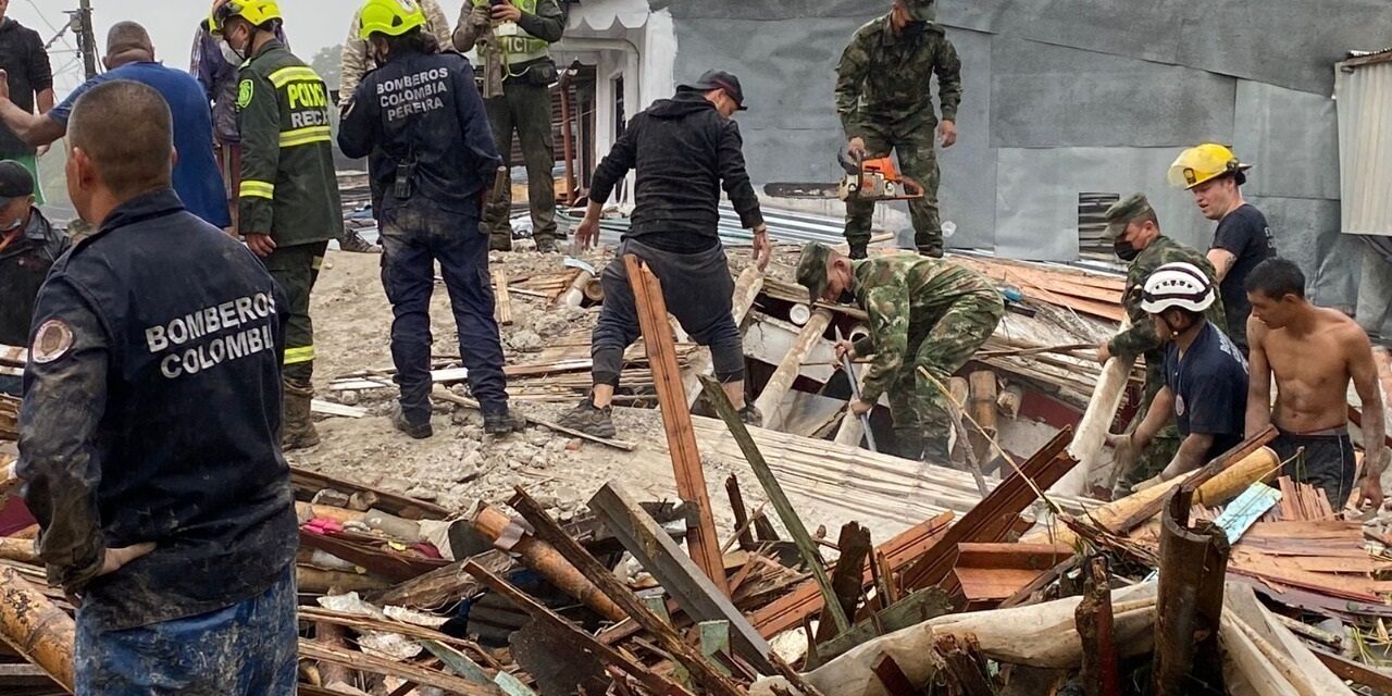 Tragedia en Pereira: Catorce muertos y 30 heridos tras deslizamiento de tierra en la Esneda