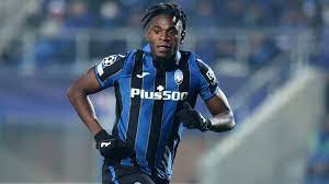 Porqué Duván Zapata tan solo jugó 13 minutos en el partido contra Cagliari